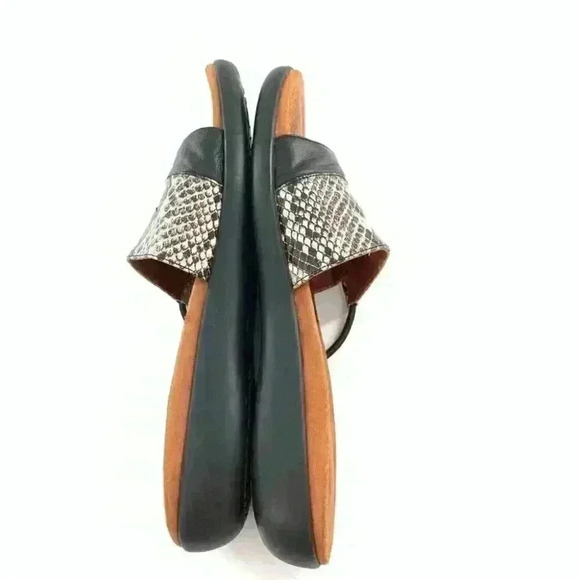 Gentle Souls by Kenneth Cole sandals 8.5 Golum black cream leather snakeskin - Picture 5 of 14